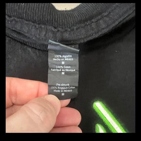 Demi Lovato Neon Lights Graphic TShirt Black Size Medium - Picture 3 of 5